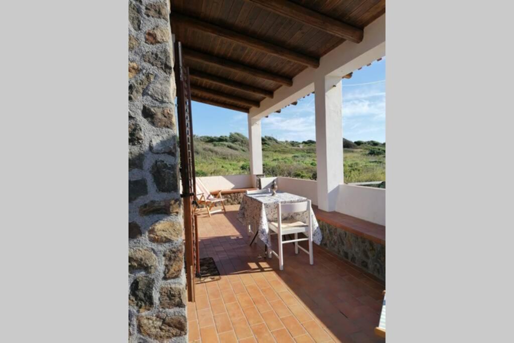 Open Space A Due Passi Dal Mare Isola di Ustica Exterior photo